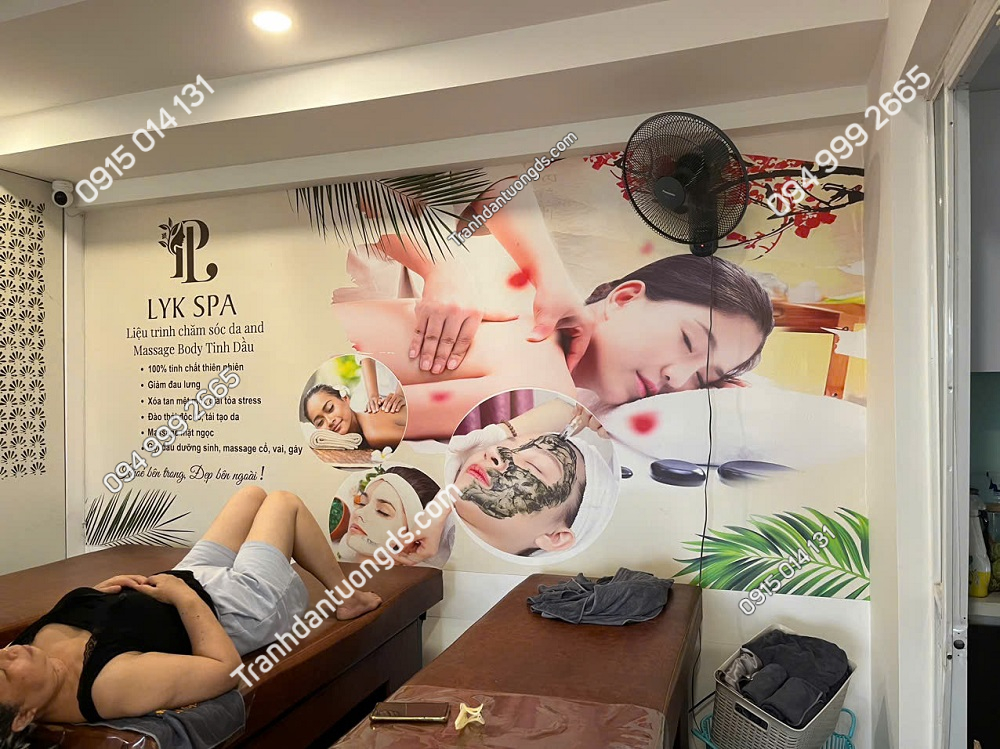 Ảnh thi công thực tế tranh dán tường spa dưỡng sinh của Đại Sơn