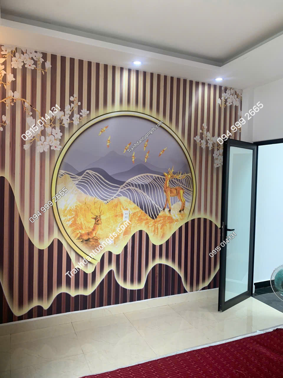 Thi công tranh lụa 3D dán tường phòng ngủ lam sóng 2026
