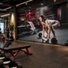 Tranh Dán Tường Phòng Gym Nữ Tập Tạ Không Gian Hiện Đại DS583214