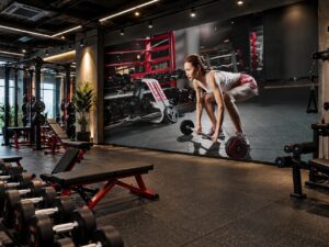 Tranh Dán Tường Phòng Gym Nữ Tập Tạ Không Gian Hiện Đại DS583214